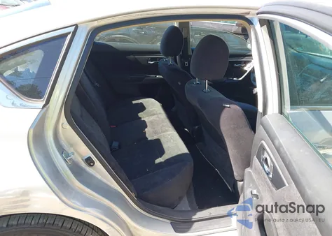 2013 Nissan Altima 2.5 S z USA, uszkodzony, nr VIN 1N4AL3AP0DN560687